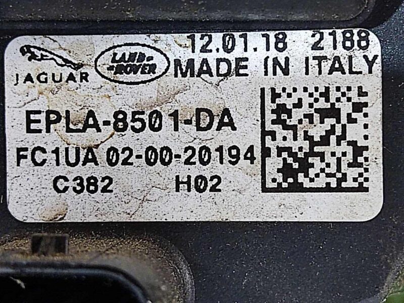 J9C5560 Electric water pump Jaguar F-Pace X761 (2017-) Used cost 55 € in stock 3 pcs.