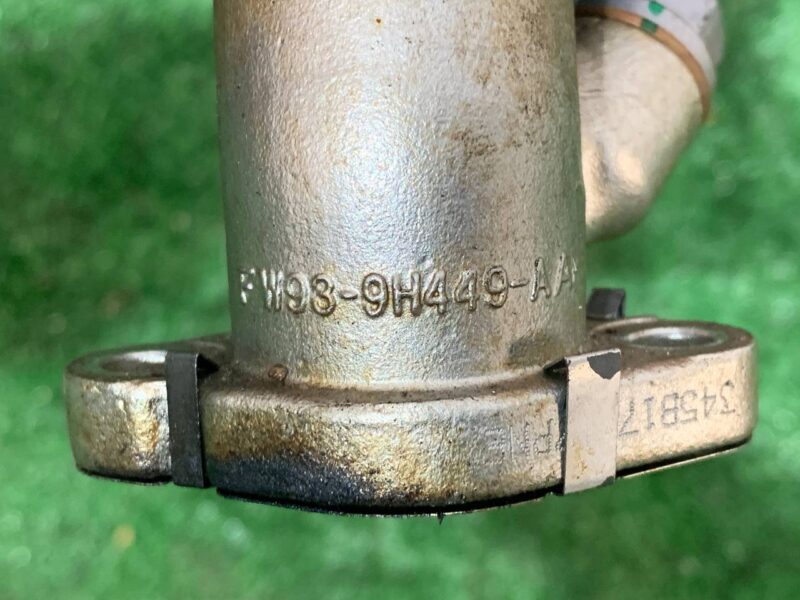 JDE37464 Exhaust pipe for throttle 3.0TD Jaguar F-Pace X761 used cost 40 € in stock 1 pcs.