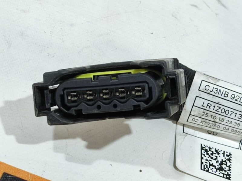 JDE39671 Turbo wiring Jaguar F-Pace X761 (2017-) used cost 40 € in stock 1 pcs.