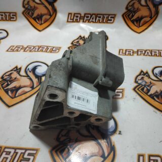 LR001216 Engine Mounting bracket 2.2 TDCI Right RANGE ROVER EVOQUE L538 2011-2018 Used cost 31,9 € in stock 1 pcs.