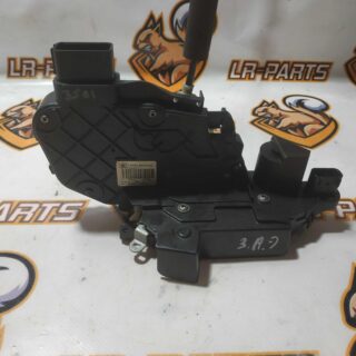 LR013892 Rear left door lock Range Rover Evoque L538 2011-2018 Used cost 69 € in stock 1 pcs.