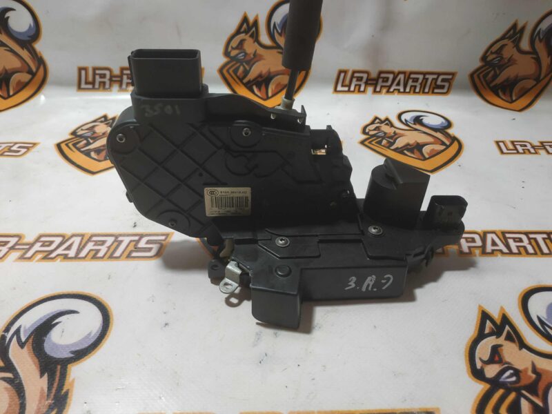 LR013892 Rear left door lock Range Rover Evoque L538 2011-2018 Used cost 69 € in stock 1 pcs.