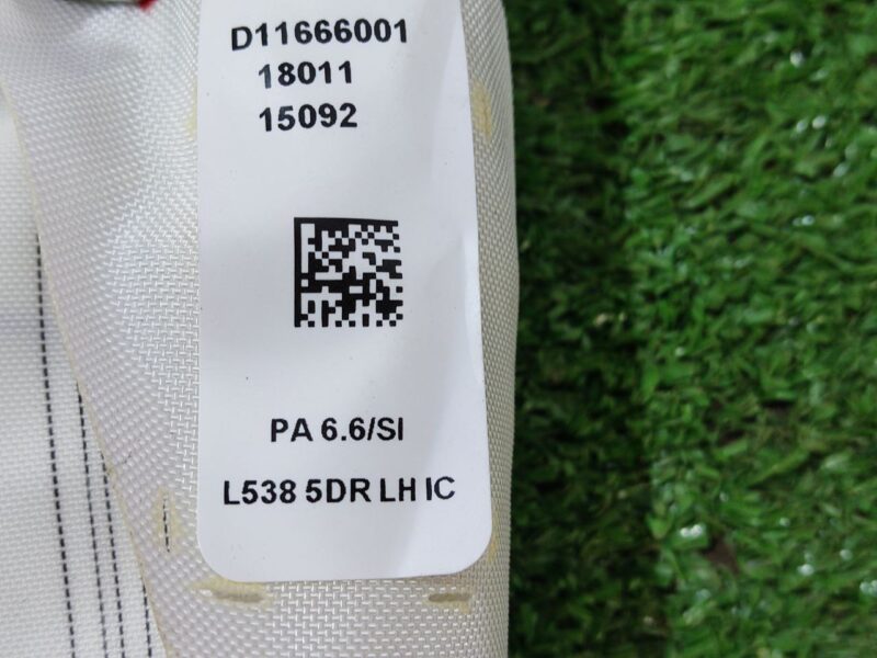 LR026030 Side curtain airbag left Range Rover Evoque L538 (2012-2018) Used cost 110 € in stock 1 pcs.