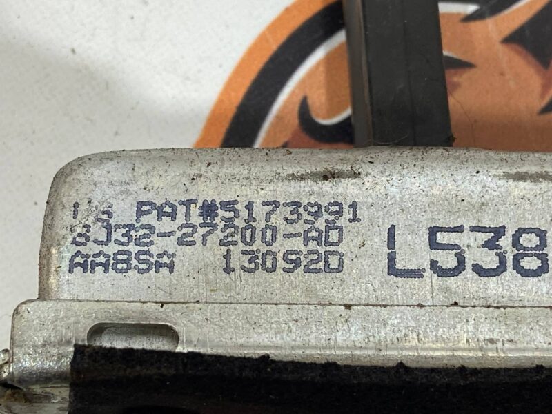 LR027611 Rear door limiter Range Rover Evoque L538 (2012-2018) Used cost 4,44 € in stock 5 pcs.