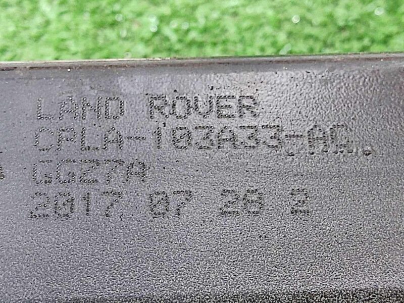 LR033057 Bracket for bumper amplifier left Range Rover Sport L494 (2014-2022) Used cost 15 € in stock 4 pcs.