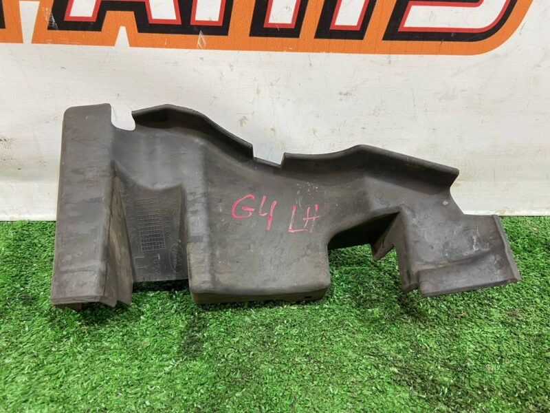 LR033400 Front bumper deflector left RANGE ROVER (L405) 2013- Used cost 10 € in stock 4 pcs.