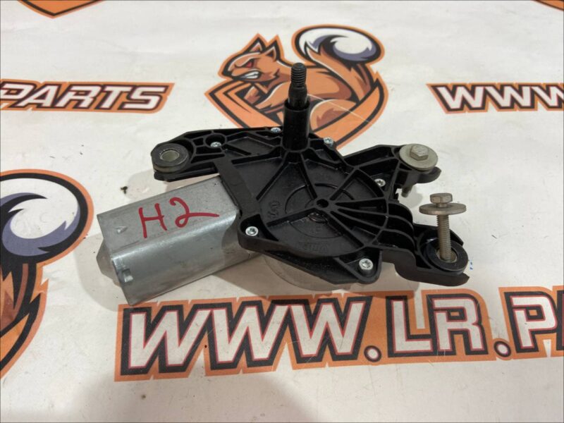 LR033420 rear wiper motor Range Rover L405 (2013-2021) Used cost 110 € in stock 4 pcs.
