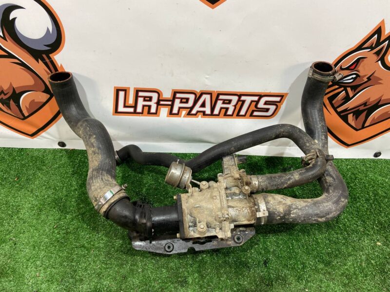 LR035450 Compressed Air Recirculation Valve Assy Range Rover L405 (2013-2021) Used cost 150 € in stock 7 pcs.