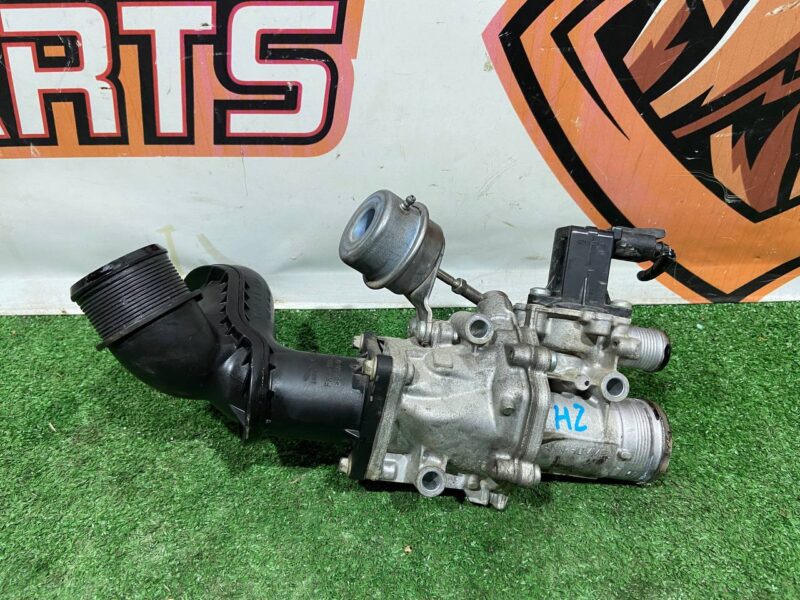 LR035450 Compressed Air Recirculation Valve Assy Range Rover L405 (2013-2021) Used cost 150 € in stock 7 pcs.