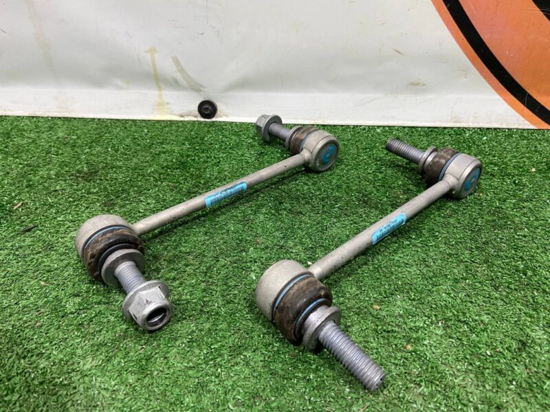 LR035489 Stabilizer bar front Range Rover Sport L494 (2014-2022) Used - Image 15