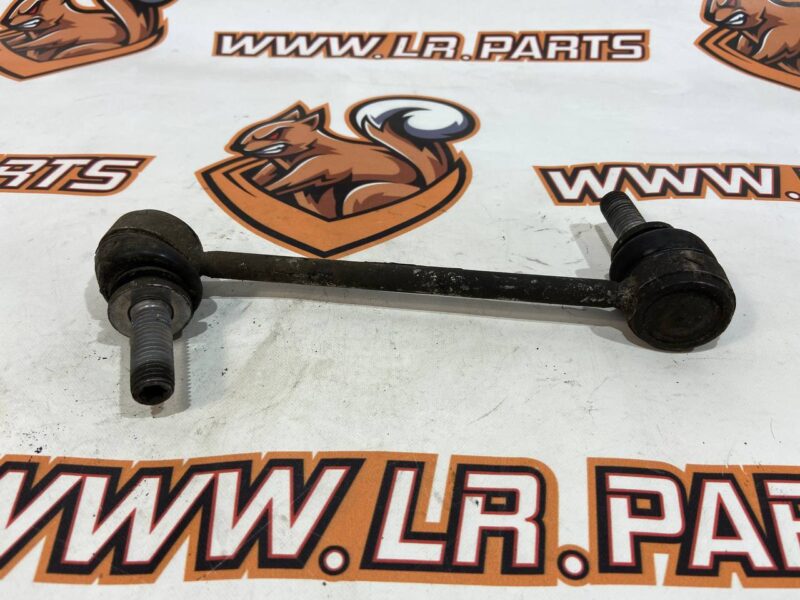 LR035489 Stabilizer bar front Range Rover Sport L494 (2014-2022) Used cost 15 € in stock 5 pcs.