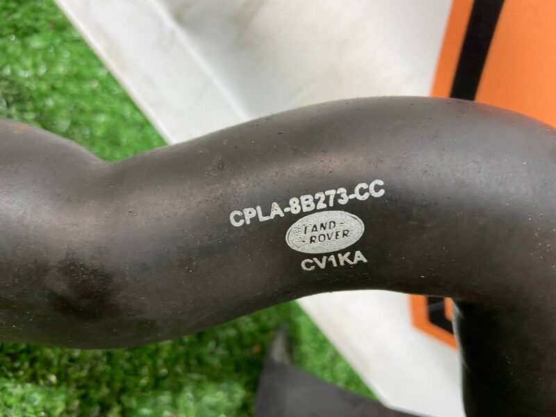 LR035627 Cooling pipe 3.0D Range Rover Sport L494 (2014-2022) Used cost 15 € in stock 3 pcs.