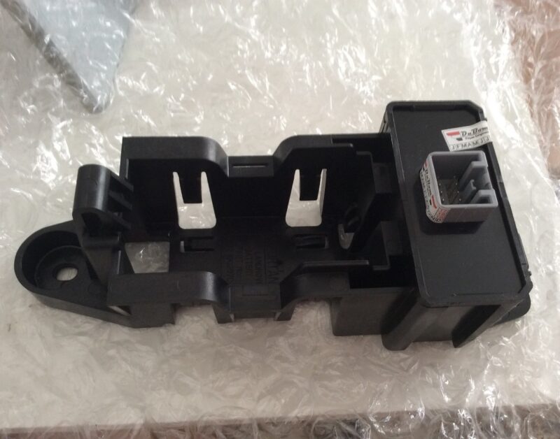 LR035756 Electronic block RANGE ROVER EVOQUE (L538) 2011-2018 Used cost 75 € in stock 1 pcs.