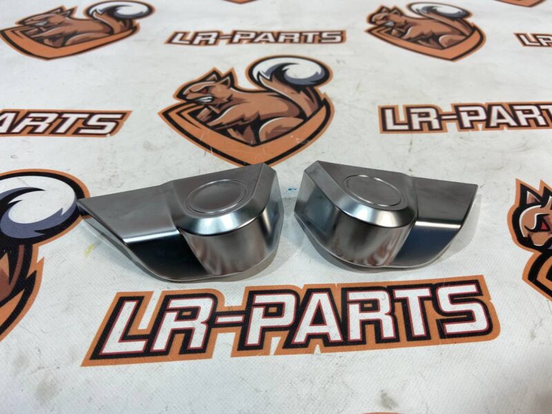LR037416 Console left loop plug RANGE ROVER L405 13- Used cost 20 € in stock 4 pcs.