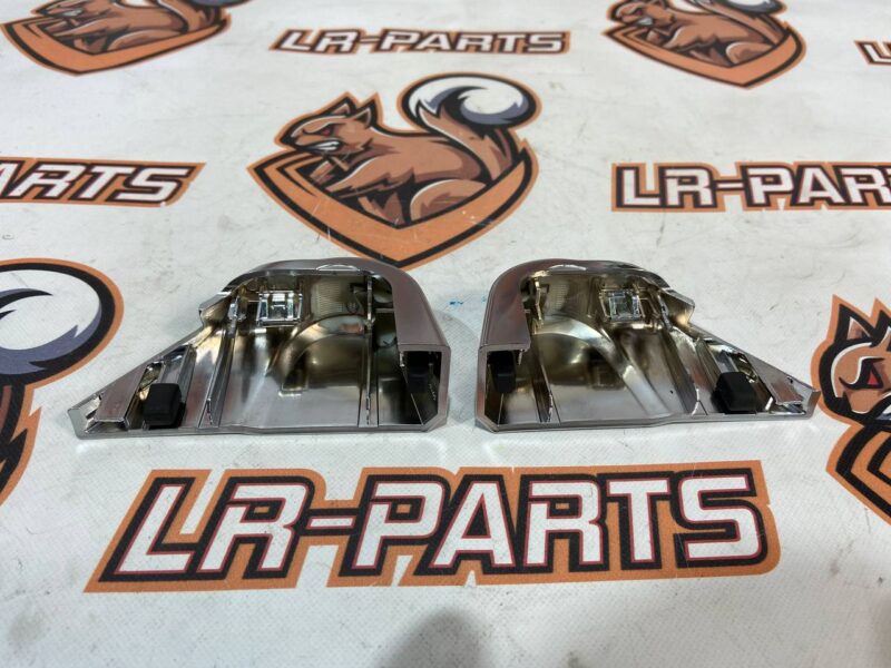 LR037416 Console left loop plug RANGE ROVER L405 13- Used cost 20 € in stock 4 pcs.