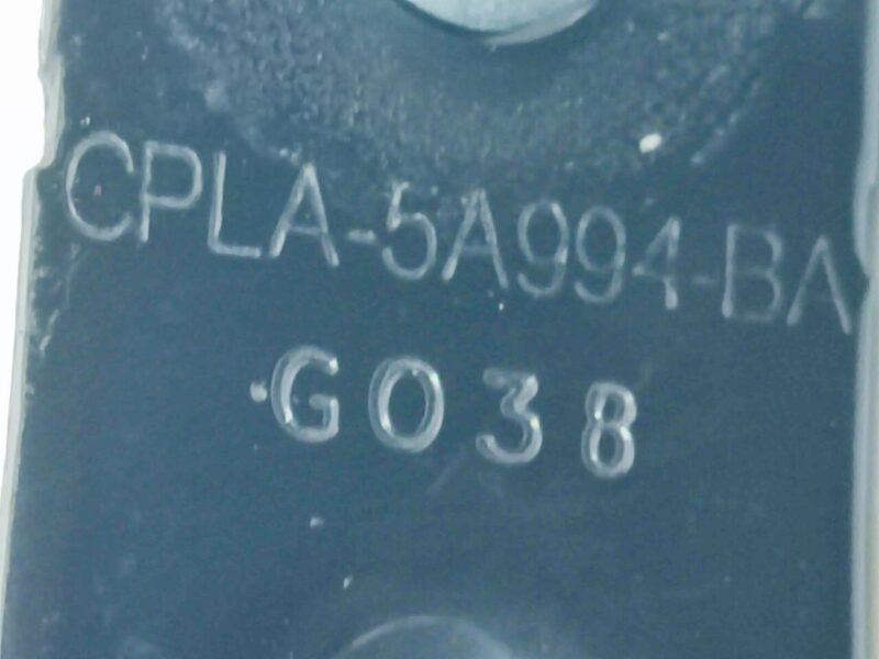 LR037691 Plate from arm to fist Range Rover L405 (2013-2021) Used cost 3 € in stock 2 pcs.