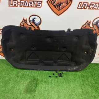 LR037857 Sound insulation of the hood of the Range Rover L405 (2013-2021) Used cost 100 € in stock 3 pcs.