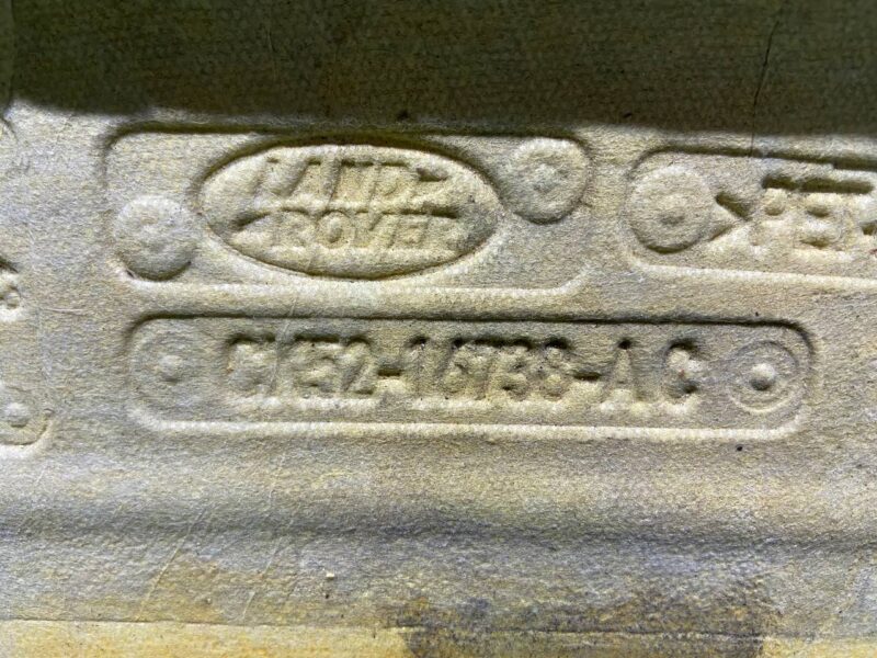 LR037857 Hood noise insulation Range Rover L405 (2013-2021) Used cost 100 € in stock 2 pcs.