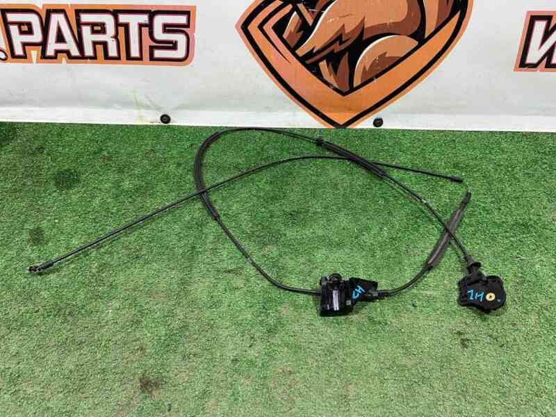 LR038195 Range Rover Sport L494 Hood Cable (2014-2022) Used cost 15 € in stock 12 pcs.