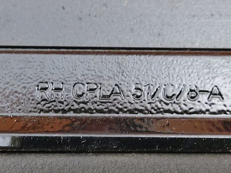 LR038349 Right roof molding (panorama) short Range Rover Sport L494 (2014-2022) Used cost 75 € in stock 2 pcs.
