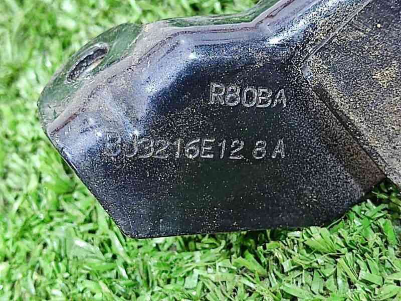 LR039125 Wing mounting bracket right RANGE ROVER EVOQUE L538 2011-2018 Used cost 35 € in stock 2 pcs.