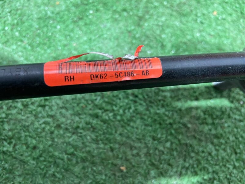 LR166065 Stabilizer bar rear right Range Rover Sport L494 (2014-2022) Used cost 10 € in stock 3 pcs.
