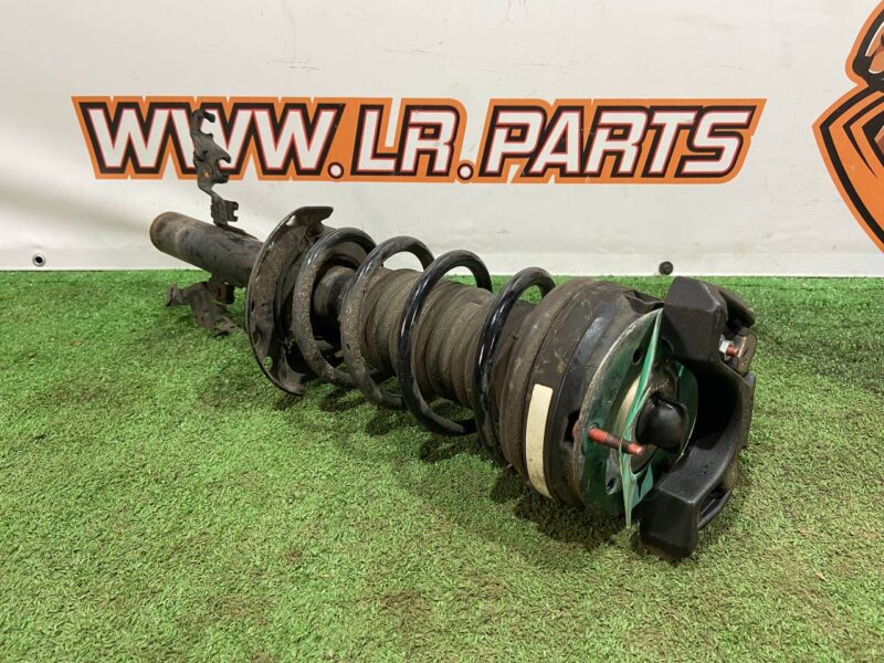 LR044684 Rear shock absorber without magnetic system right RANGE ROVER EVOQUE 2011- Used cost 150 € in stock 3 pcs.