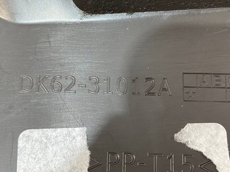 LR044792 Trim panel in the trunk under the speaker right Range Rover Sport L494 (2014-2022) Used cost 60 € in stock 1 pcs.