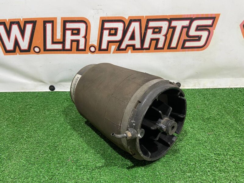 LR044853 Airbag rear right Range Rover Sport L494 (2014-2022) Used cost 140 € in stock 2 pcs.