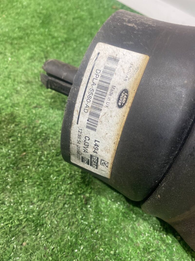 LR044853 Airbag rear right Range Rover Sport L494 (2014-2022) Used cost 140 € in stock 2 pcs.