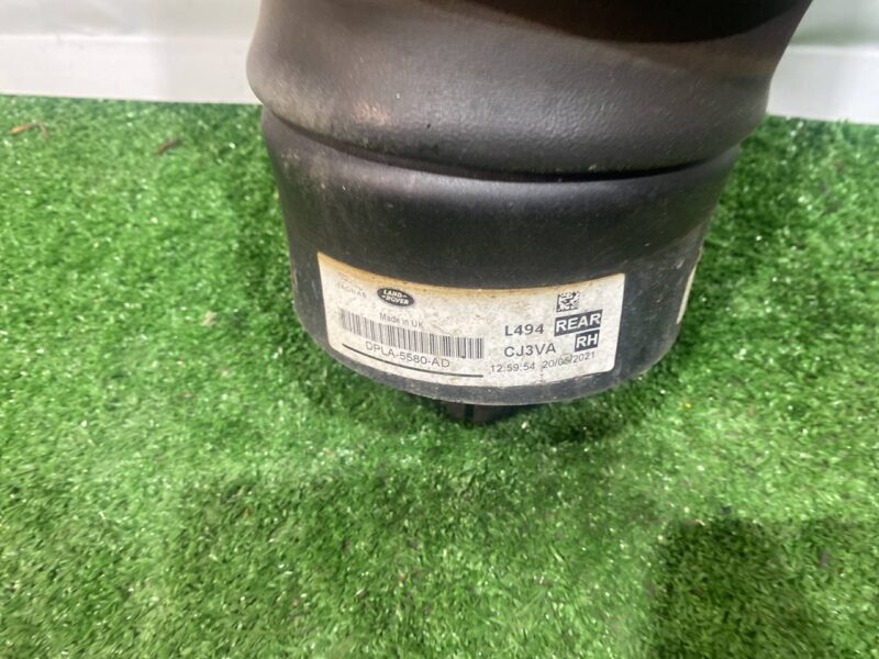 LR044853 Airbag rear right Range Rover Sport L494 (2014-2022) Used cost 140 € in stock 2 pcs.