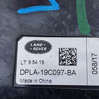 LR044855 antenna module Range Rover Velar L560 Used cost 6,4 € in stock 3 pcs.