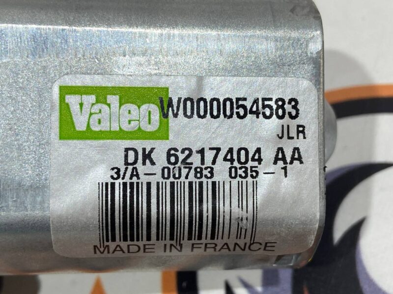LR044884 wiper motor Range Rover Sport L494 Used cost 65 € in stock 6 pcs.