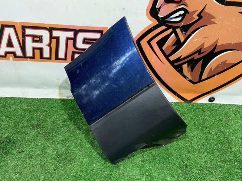 LR048271 Front right fender lining Range Rover L405 (2013-2021) Used cost 20 € in stock 3 pcs.