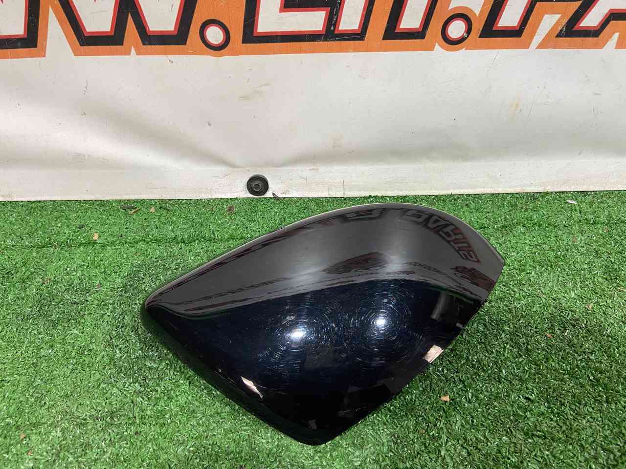 LR048353 Right mirror cover Land Rover Discovery Sport L550 (2015-) Used - Image 17