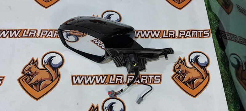 LR048354 Mirror plate left Land Rover Discovery Sport L550 (2015-) Used cost 40 € in stock 3 pcs.