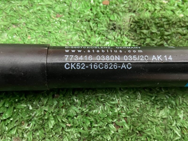 LR049207 Hood shock absorber RANGE ROVER SPORT L494 13- Used - Image 14