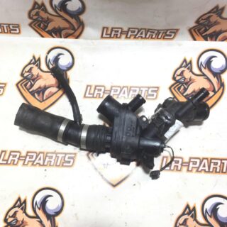 LR049990 Thermostat nozzle Range Rover Sport L494 (2014-2022) Used cost 42,37 € in stock 1 pcs.