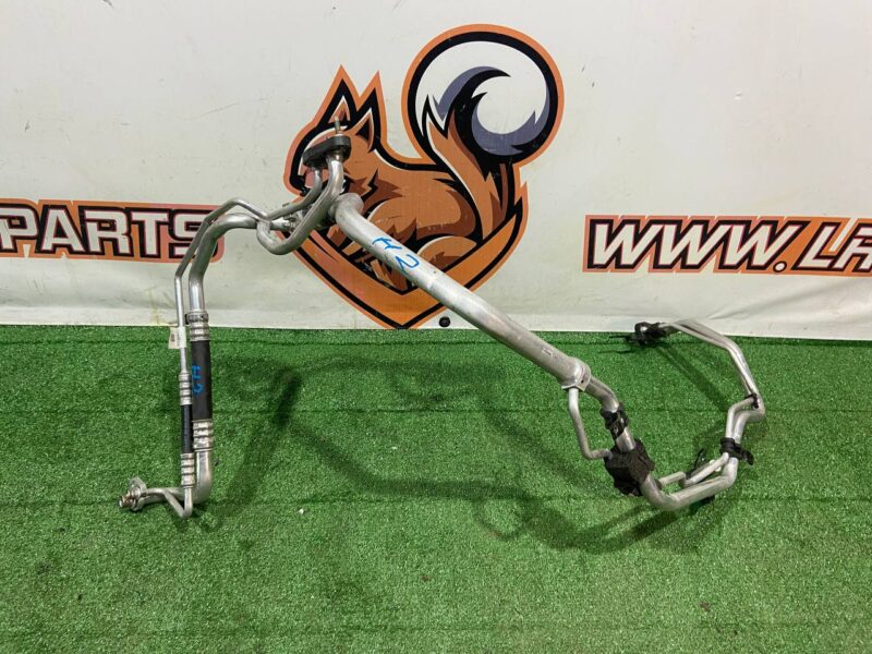 LR050808 Air conditioning pipe to evaporator Land Rover Discovery 5 L462 (2017-) Used cost 110 € in stock 1 pcs.