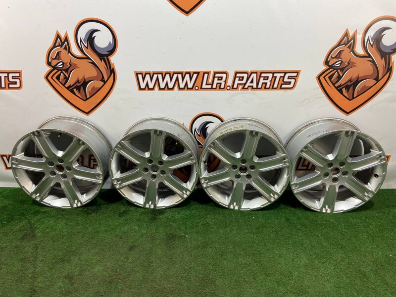 LR050931 Wheels R19 8Jx19CHx45 Range Rover Evoque L538 Used cost 300 € in stock 4 pcs.