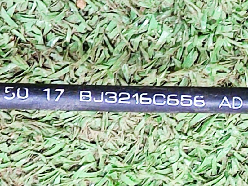 LR051451 Hood cable Land Rover Discovery Sport L550 (2015-) Used cost 15 € in stock 4 pcs.