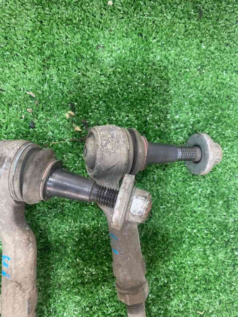 LR059261 Steering rod tip Range Rover Sport L494 (2014-2022) Used cost 35 € in stock 7 pcs.