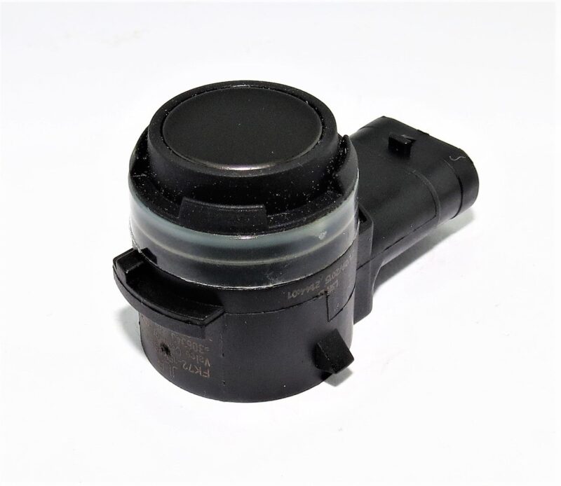 LR059784 Parking sensor rear LAND ROVER DISCOVERY SPORT L550 2015- Used cost 58 € in stock 8 pcs.
