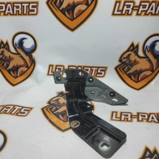 LR061258 Right wing mounting bracket for LAND ROVER DISCOVERY SPORT L550 2015- Used cost 20 € in stock 1 pcs.