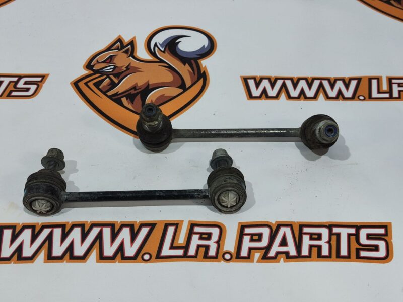 LR061271 Stabilizer bar Rear right Land Rover Discovery Sport L550 (2015-) Used cost 20 € in stock 1 pcs.