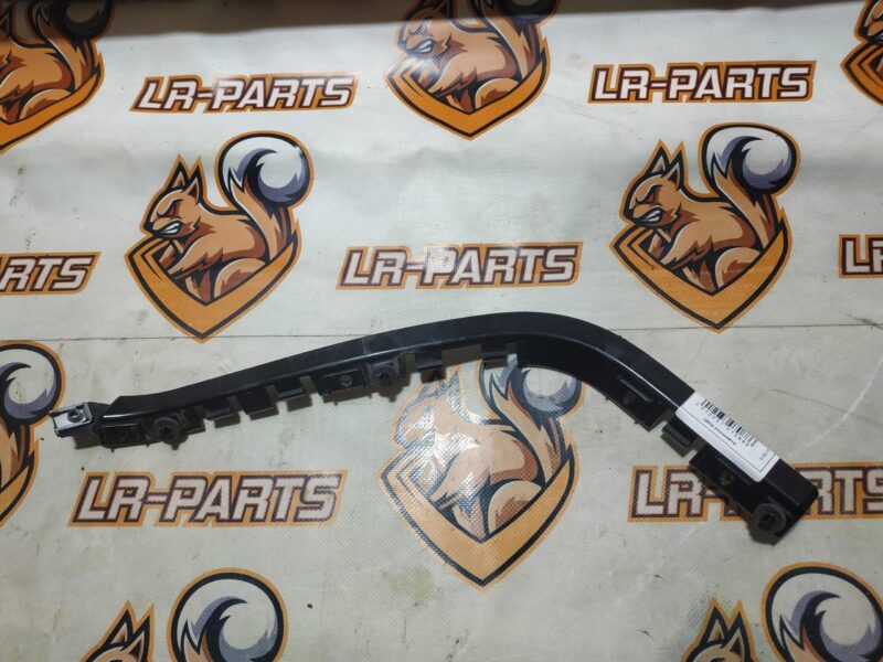 LR061275 Bumper mounting bracket Left LAND ROVER DISCOVERY SPORT L550 2015- Used cost 25 € in stock 4 pcs.