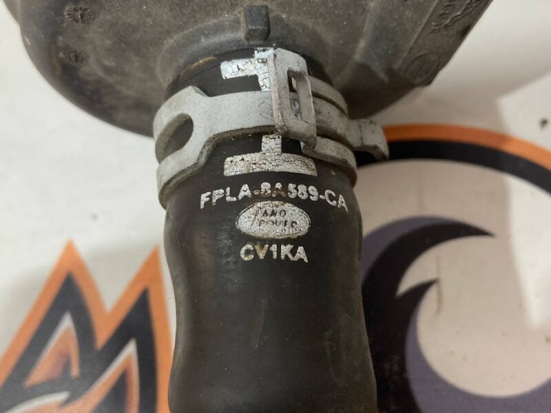 LR061983 Water pump 3.0TD Range Rover L405 (2013-2021) Used - Image 13