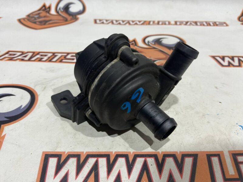 LR061983 Water pump 3.0TD Range Rover L405 (2013-2021) Used - Image 14