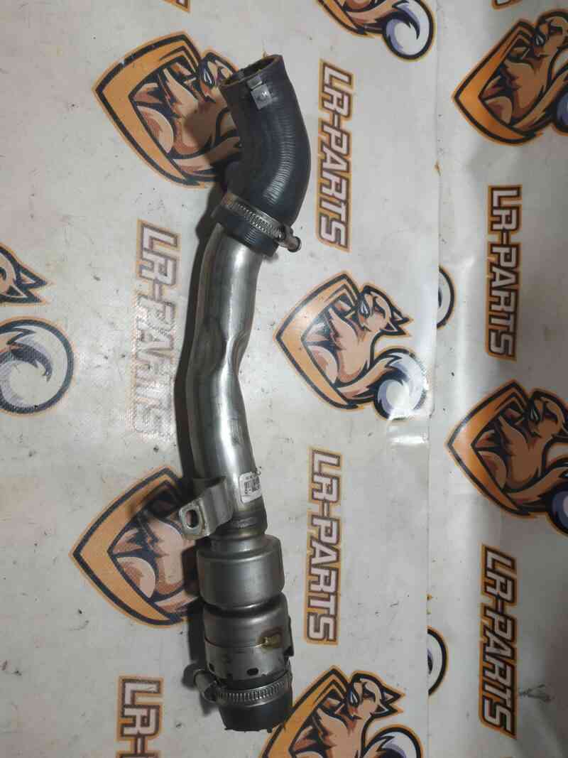 LR062031 Intercooler pipe 3.0TD Range Rover Sport L494 (2014-2022) Used cost 75 € in stock 1 pcs.