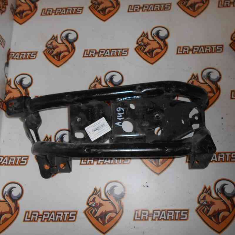 LR062114 Automatic transmission support transmission beam Range Rover L405 (2013-2021) Used cost 100 € in stock 2 pcs.